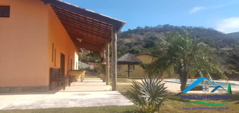 Imagem Casa com 5 Quartos à Venda, 3 m² em Centro - Itapeva Imagem Casa com 5 Quartos à Venda, 3 m² em Centro - Itapeva