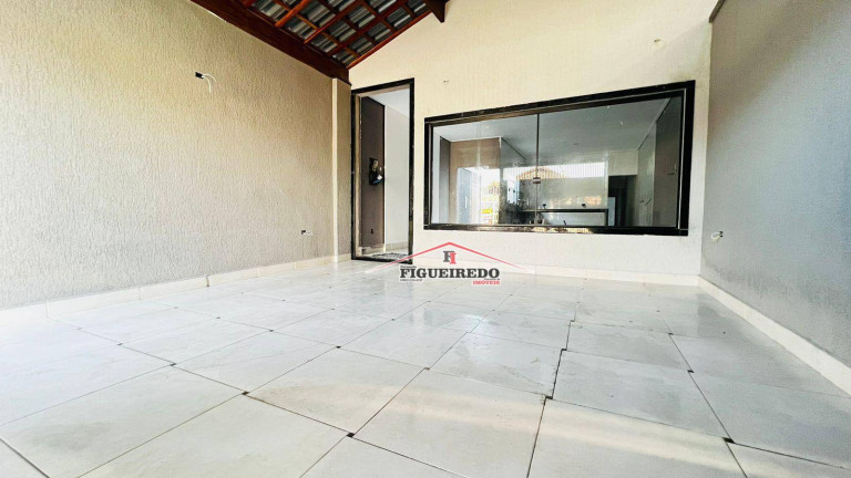 Imagem Casa com 3 Quartos à Venda, 115 m² em Vilamar - Praia Grande