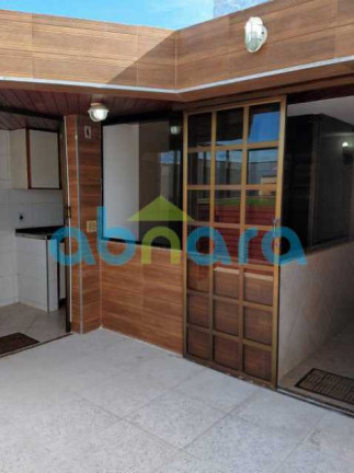 Imagem Cobertura com 3 Quartos à Venda, 245 m² em Ipanema - Rio De Janeiro Imagem Cobertura com 3 Quartos à Venda, 245 m² em Ipanema - Rio De Janeiro