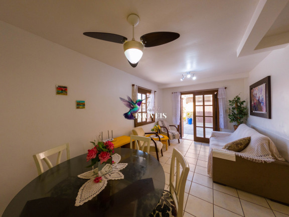 Imagem Casa com 2 Quartos à Venda, 98 m² em Centro - Tramandaí