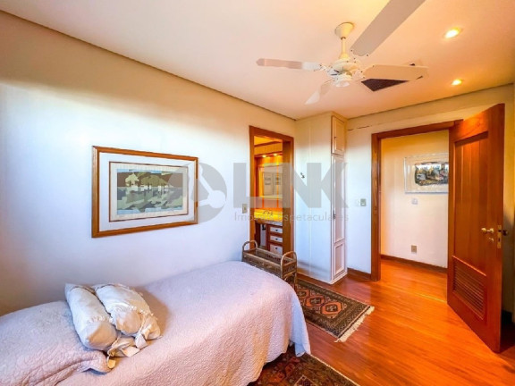 Imagem Apartamento com 3 Quartos à Venda, 247 m² em Boa Vista - Porto Alegre Imagem Apartamento com 3 Quartos à Venda, 247 m² em Boa Vista - Porto Alegre