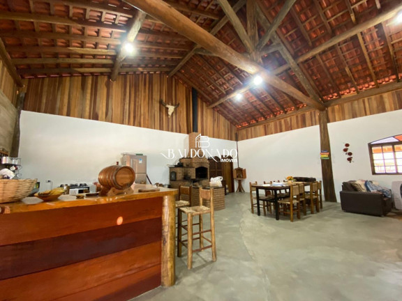 Imagem Imóvel com 4 Quartos à Venda, 9.000 m² em Centro - Extrema Imagem Imóvel com 4 Quartos à Venda, 9.000 m² em Centro - Extrema