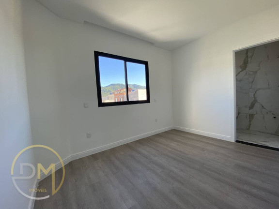 Imagem Casa com 3 Quartos à Venda, 120 m² em Rio Pequeno - Camboriú Imagem Casa com 3 Quartos à Venda, 120 m² em Rio Pequeno - Camboriú