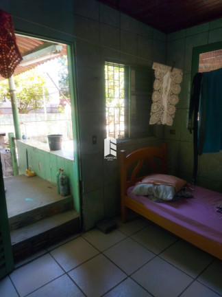Imagem Casa com 3 Quartos à Venda, 280 m² em São João - Santa Maria Imagem Casa com 3 Quartos à Venda, 280 m² em São João - Santa Maria