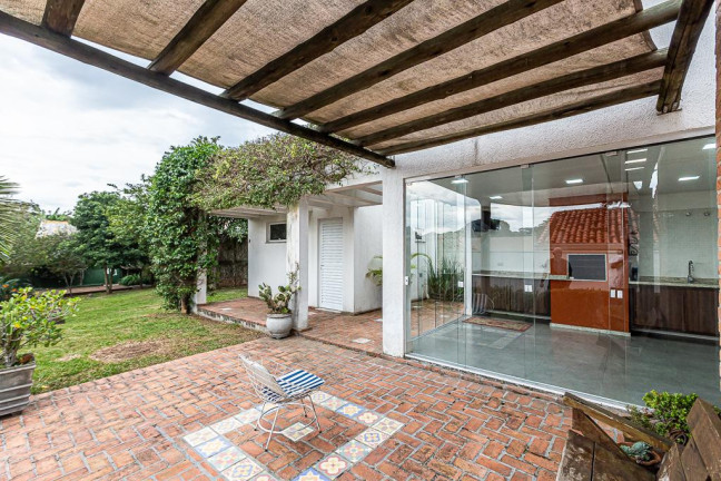 Imagem Casa com 3 Quartos à Venda, 236 m² em Santa Quitéria - Curitiba