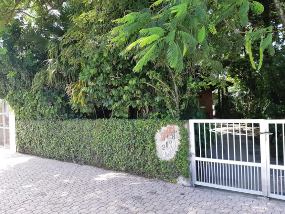Imagem Casa com 3 Quartos à Venda, 440 m² em Solemar - Praia Grande