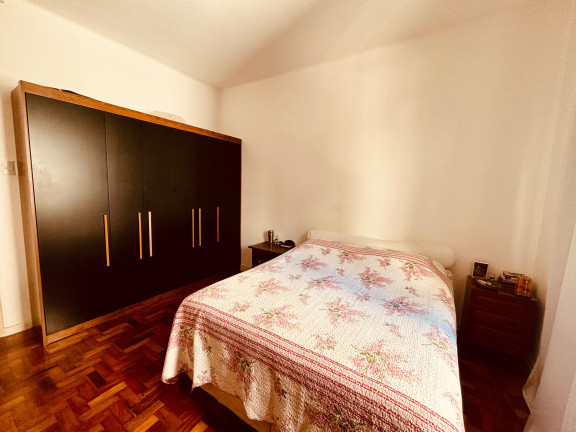 Imagem Imóvel com 3 Quartos à Venda, 76 m² em Gávea - Rio De Janeiro Imagem Imóvel com 3 Quartos à Venda, 76 m² em Gávea - Rio De Janeiro