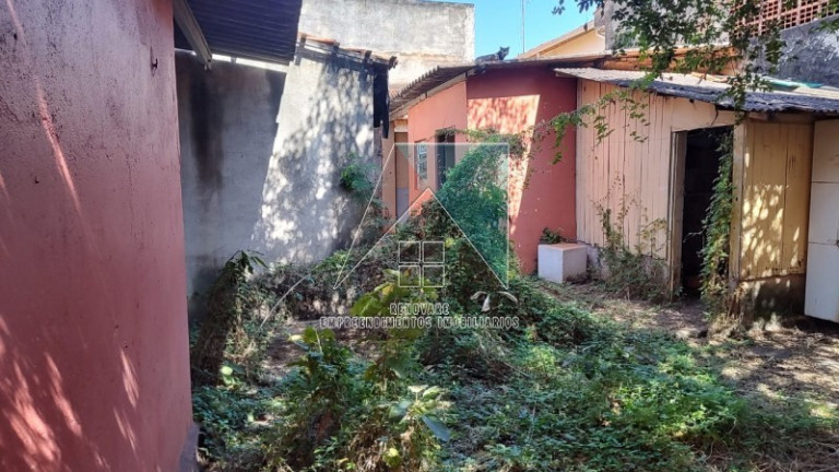 Imagem Casa à Venda, em Centro - Ribeirão Preto Imagem Casa à Venda, em Centro - Ribeirão Preto
