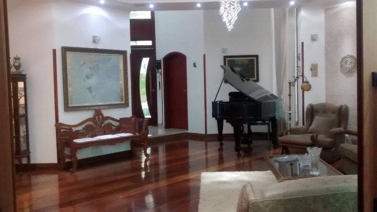Imagem Casa com 3 Quartos à Venda, 560 m² em Residencial Morada Dos Lagos - Barueri