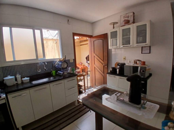 Imagem Sobrado com 2 Quartos à Venda, 82 m² em Maracana - Praia Grande Imagem Sobrado com 2 Quartos à Venda, 82 m² em Maracana - Praia Grande