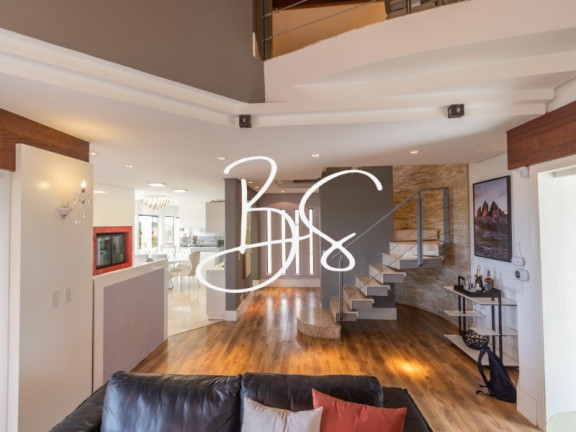 Imagem Casa com 3 Quartos à Venda, 347 m² em Vale Das Colinas - Gramado