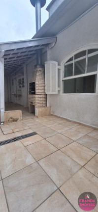 Imagem Casa com 2 Quartos para Alugar, 50 m² em Centro - Ubatuba Imagem Casa com 2 Quartos para Alugar, 50 m² em Centro - Ubatuba