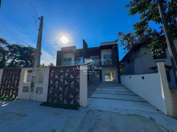 Sobrado com 3 Quartos à Venda, 121 m² em Centro - Itapoá