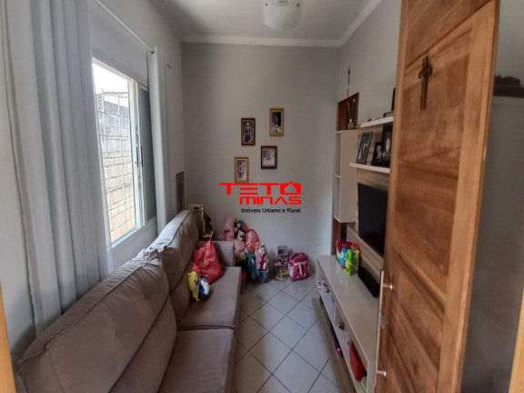 Casa com 3 Quartos à Venda, 180 m² em Jardim Serrano - São Lourenço