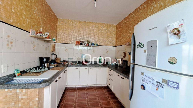Imagem Casa com 3 Quartos à Venda, 208 m² em Residencial Sonho Verde - Goiânia