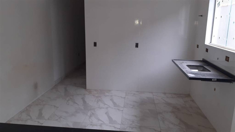 Imagem Casa com 2 Quartos à Venda, em Maracanã - Praia Grande Imagem Casa com 2 Quartos à Venda, em Maracanã - Praia Grande