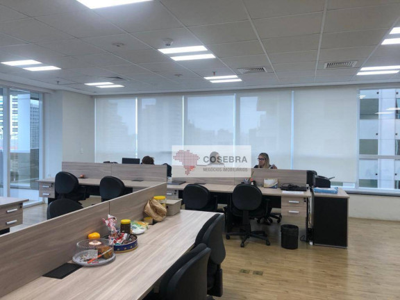 Imagem Sala Comercial à Venda ou Locação, 405 m² em Brooklin - São Paulo Imagem Sala Comercial à Venda ou Locação, 405 m² em Brooklin - São Paulo