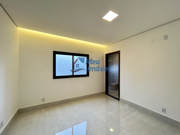 Imagem Casa com 4 Quartos à Venda, 220 m² em Setor Habitacional Vicente Pires - Brasília