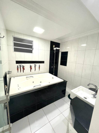 Imagem Casa com 4 Quartos à Venda, 250 m² em Setor Faiçalville - Goiânia Imagem Casa com 4 Quartos à Venda, 250 m² em Setor Faiçalville - Goiânia