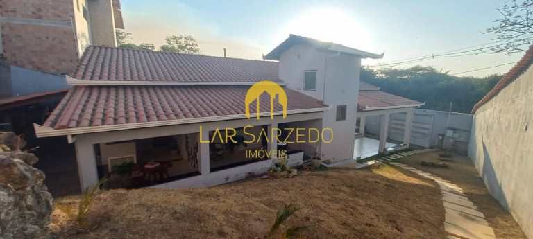 Imagem Casa com 3 Quartos à Venda, 452 m² em Marmeleiros - Betim Imagem Casa com 3 Quartos à Venda, 452 m² em Marmeleiros - Betim