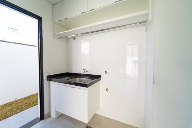 Imagem Casa de Condomínio com 3 Quartos à Venda, 215 m² em Agapeama - Jundiaí Imagem Casa de Condomínio com 3 Quartos à Venda, 215 m² em Agapeama - Jundiaí