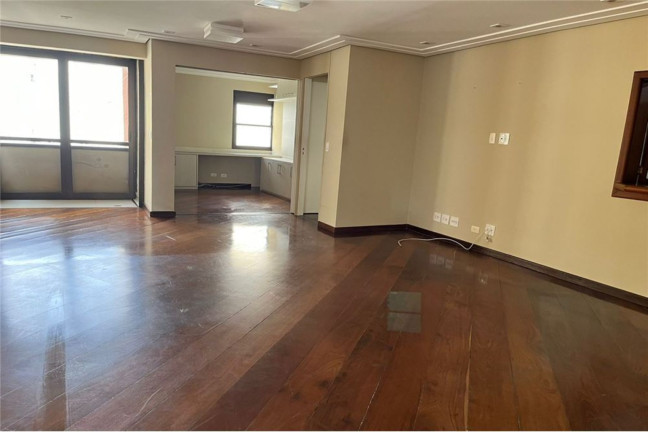 Imagem Apartamento com 4 Quartos à Venda, 120 m² em Moema - São Paulo