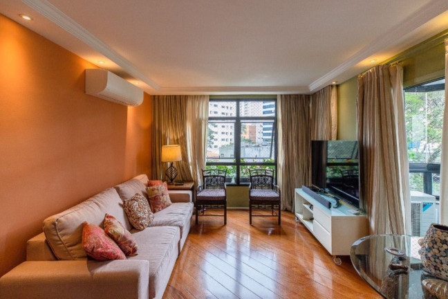 Imagem Apartamento com 3 Quartos à Venda, 140 m² em Vila Nova Conceição - São Paulo