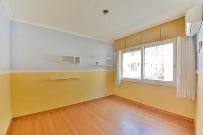 Imagem Apartamento com 2 Quartos à Venda, 75 m² em Rio Branco - Porto Alegre