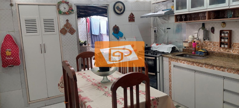 Imagem Casa com 3 Quartos à Venda, 100 m² em Centro - Petrópolis