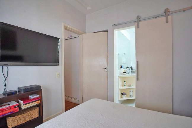 Imagem Apartamento com 2 Quartos à Venda,  em Leblon - Rio De Janeiro
