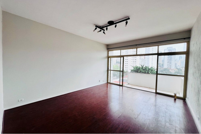 Imóvel com 2 Quartos à Venda, 108 m² em Aclimação - São Paulo
