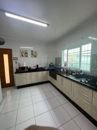 Imagem Sobrado com 4 Quartos à Venda, 238 m² em Vila Augusta - Guarulhos Imagem Sobrado com 4 Quartos à Venda, 238 m² em Vila Augusta - Guarulhos
