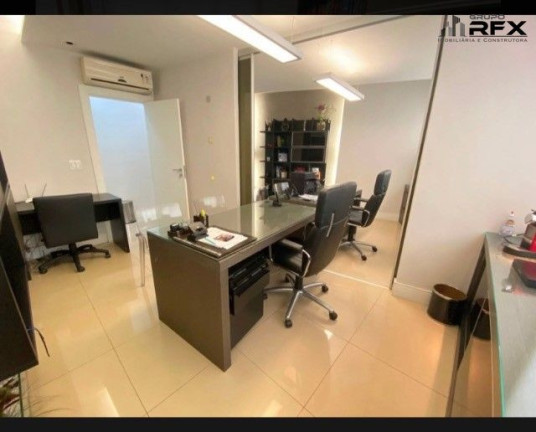 Imagem Sala Comercial à Venda, 49 m² em Centro - Niterói Imagem Sala Comercial à Venda, 49 m² em Centro - Niterói