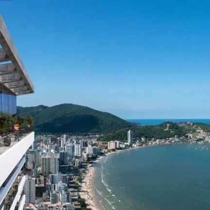Imagem Apartamento com 4 Quartos à Venda, 238 m² em Meia Praia - Itapema