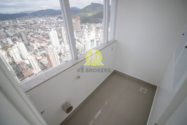 Imagem Apartamento com 4 Quartos à Venda, 353 m² em Centro - Balneário Camboriú Imagem Apartamento com 4 Quartos à Venda, 353 m² em Centro - Balneário Camboriú