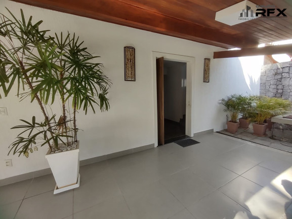 Imagem Casa de Condomínio com 4 Quartos à Venda, 312 m² em Badu - Niterói