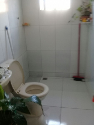 Imagem Casa com 1 Quarto à Venda, em Pq. Imperial - Jacareí Imagem Casa com 1 Quarto à Venda, em Pq. Imperial - Jacareí