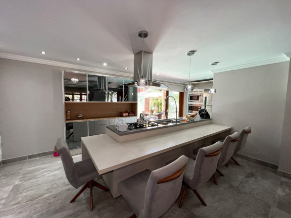 Imagem Casa com 3 Quartos à Venda, 210 m² em Moinhos De Vento - Canoas