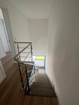 Imagem Casa com 3 Quartos à Venda, em Campeche - Florianópolis Imagem Casa com 3 Quartos à Venda, em Campeche - Florianópolis