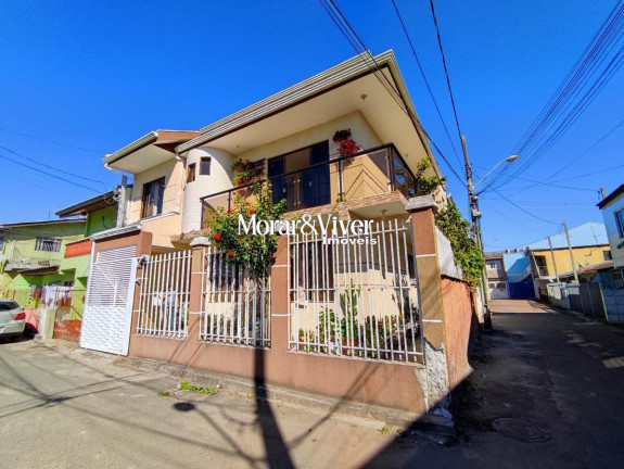 Imagem Sobrado com 3 Quartos à Venda, 142 m² em Sitio Cercado - Curitiba