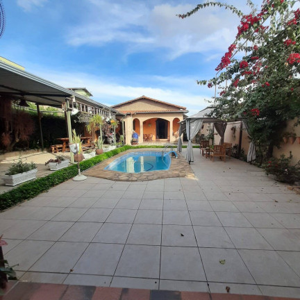 Casa com 2 Quartos à Venda, 366 m² em Eymard - Belo Horizonte