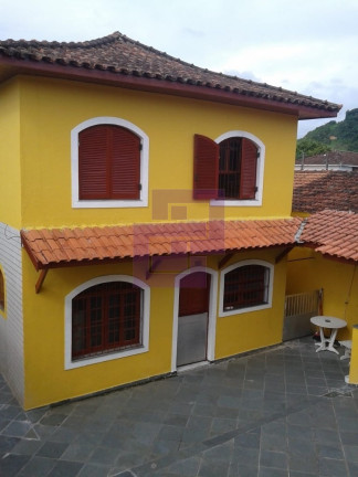 Imagem Sobrado com 4 Quartos à Venda, 280 m² em Vila Santa Rosa - Guarujá Imagem Sobrado com 4 Quartos à Venda, 280 m² em Vila Santa Rosa - Guarujá