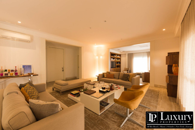 Imagem Apartamento com 3 Quartos à Venda, 280 m² em Vila Nova Conceição - São Paulo Imagem Apartamento com 3 Quartos à Venda, 280 m² em Vila Nova Conceição - São Paulo