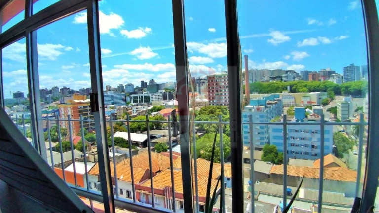 Imagem Apartamento com 2 Quartos à Venda, 70 m² em Floresta - Porto Alegre Imagem Apartamento com 2 Quartos à Venda, 70 m² em Floresta - Porto Alegre