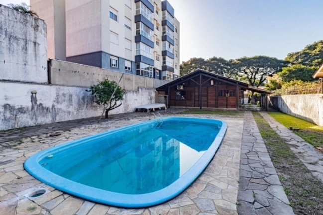 Imagem Casa com 3 Quartos à Venda, 244 m² em Cristal - Porto Alegre