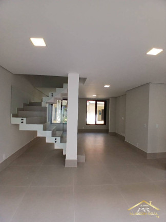 Imagem Casa com 5 Quartos à Venda, 176 m² em Camburi - São Sebastião Imagem Casa com 5 Quartos à Venda, 176 m² em Camburi - São Sebastião