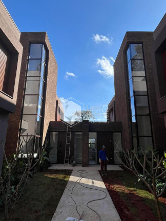 Imagem Casa com 4 Quartos à Venda, 620 m² em Santo Amaro - São Paulo Imagem Casa com 4 Quartos à Venda, 620 m² em Santo Amaro - São Paulo