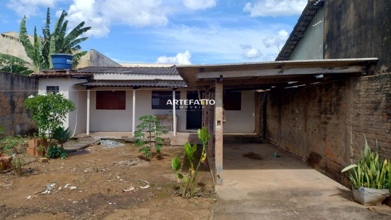 Imagem Casa com 1 Quarto à Venda, 200 m²