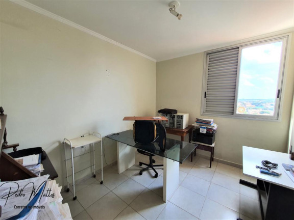 Imagem Imóvel com 3 Quartos à Venda, 105 m² em Centro - Piracicaba Imagem Imóvel com 3 Quartos à Venda, 105 m² em Centro - Piracicaba