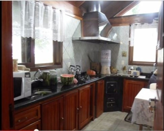 Imagem Casa com 5 Quartos à Venda, 400 m² em Ackermann - Nova Petrópolis